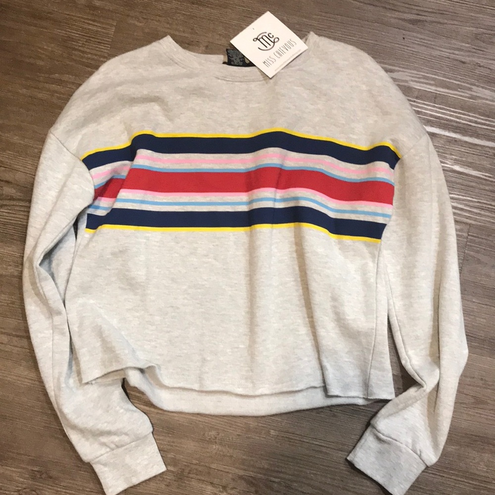 90’s style cropped crew neck
